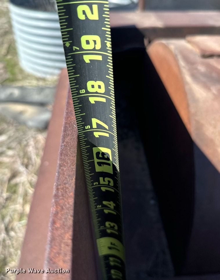 image for item EJ0272 Steel concrete forms