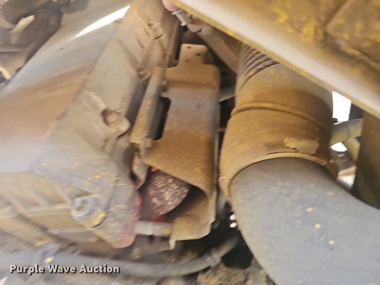 image for item EJ5995 1999 Isuzu FSR paint striper truck