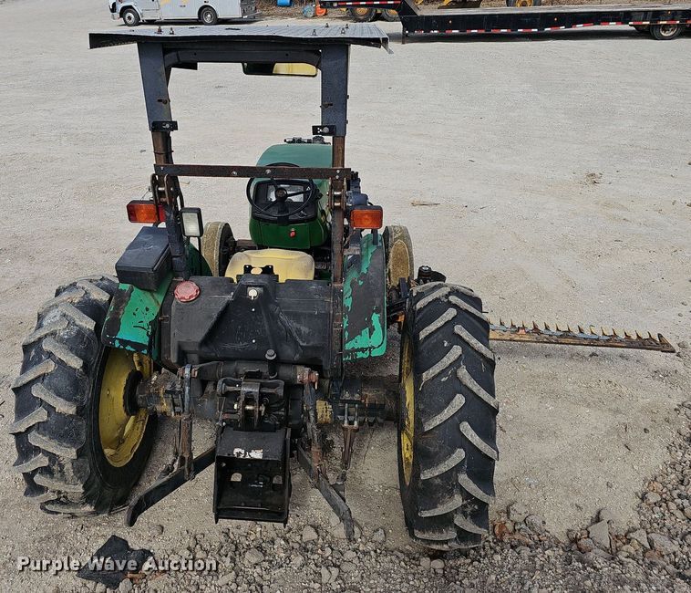 image for item EJ5996 1998 John Deere 5210 tractor