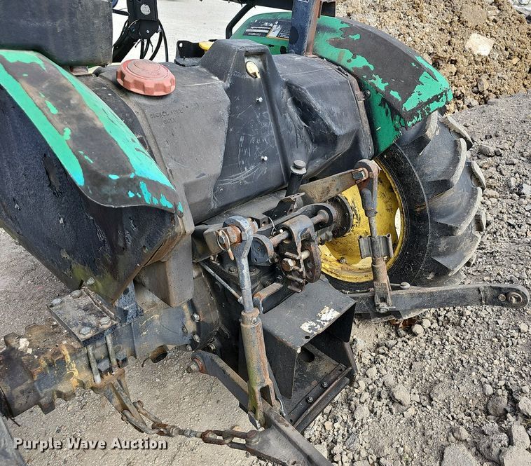 image for item EJ5996 1998 John Deere 5210 tractor