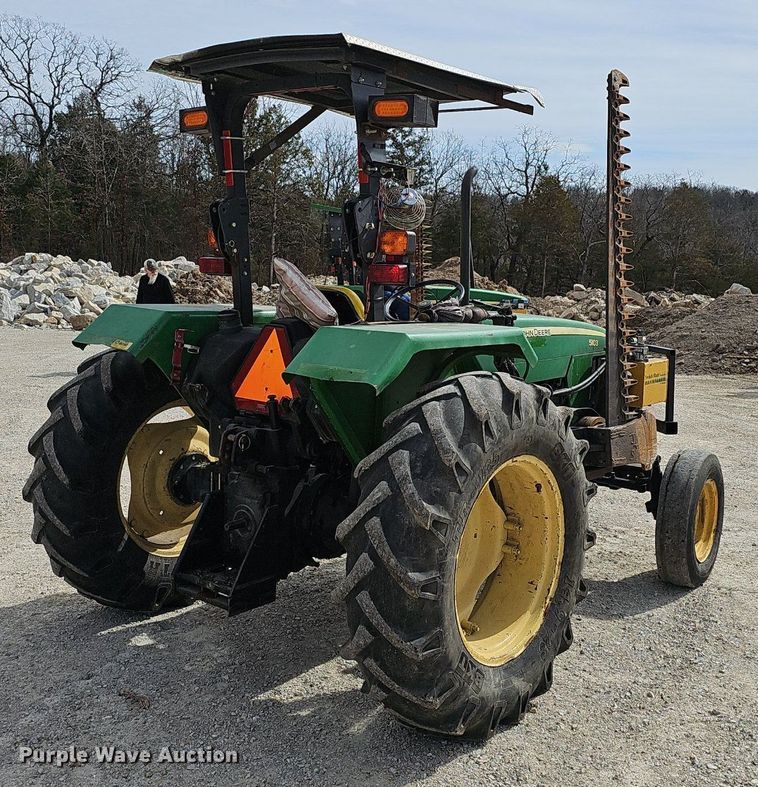 image for item EJ5997 2004 John Deere 5103 tractor