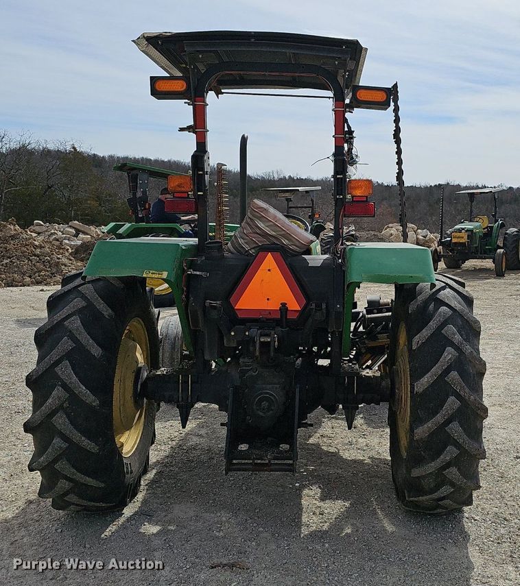 image for item EJ5997 2004 John Deere 5103 tractor