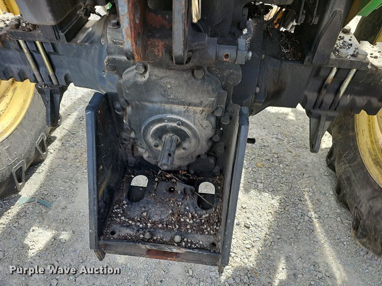 image for item EJ5997 2004 John Deere 5103 tractor