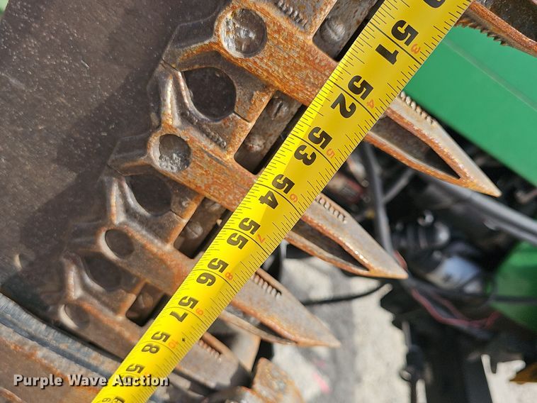 image for item EJ5997 2004 John Deere 5103 tractor