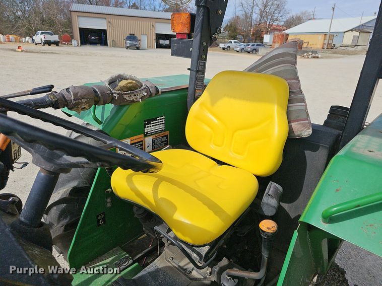 image for item EJ5997 2004 John Deere 5103 tractor