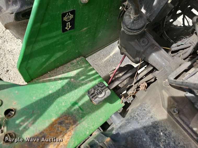 image for item EJ5997 2004 John Deere 5103 tractor