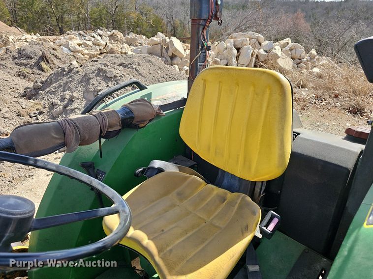 image for item EJ5998 1998 John Deere 5210 tractor