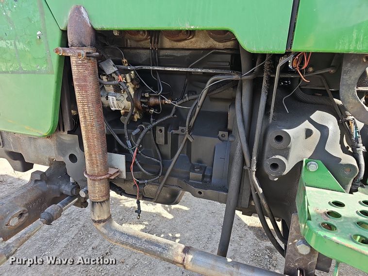 image for item EJ5998 1998 John Deere 5210 tractor