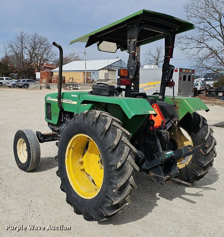 image for item EJ5999 2005 John Deere 5103 tractor