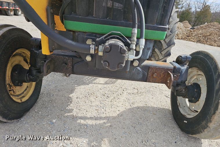 image for item EJ5999 2005 John Deere 5103 tractor