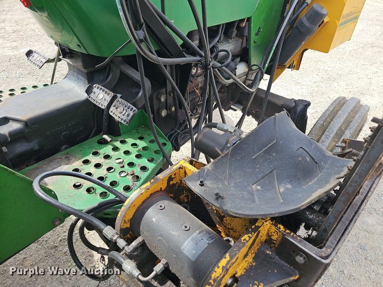 image for item EJ5999 2005 John Deere 5103 tractor