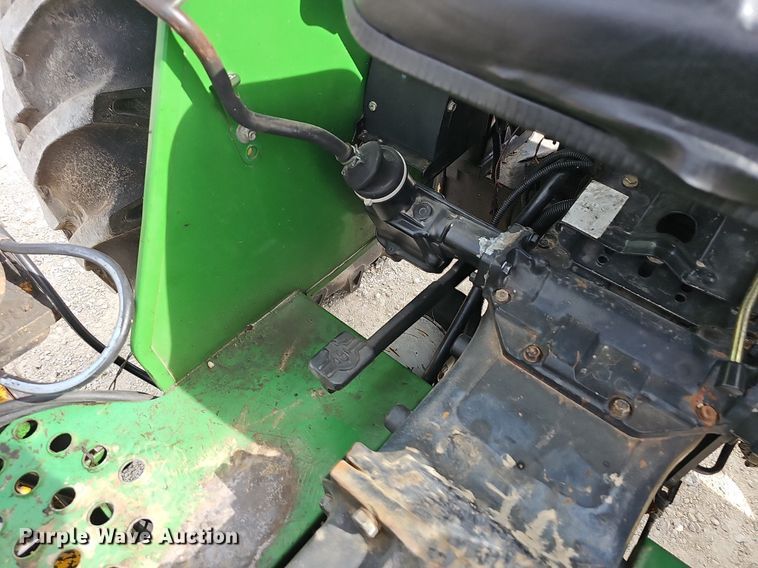 image for item EJ5999 2005 John Deere 5103 tractor