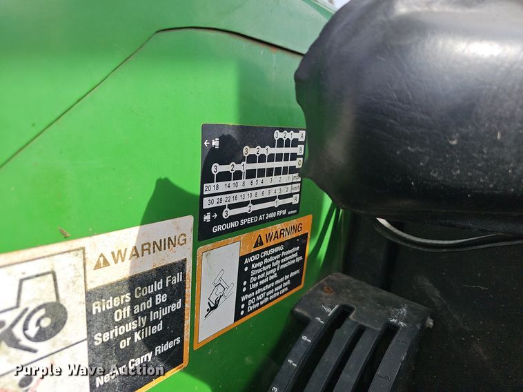 image for item EJ5999 2005 John Deere 5103 tractor