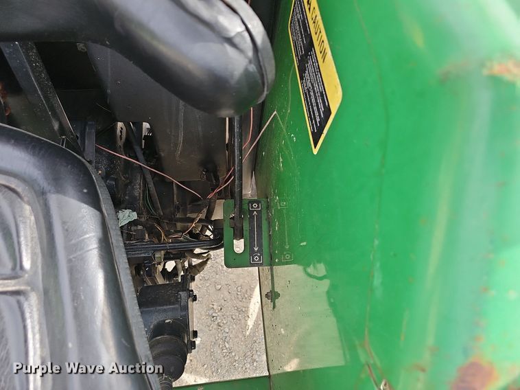 image for item EJ5999 2005 John Deere 5103 tractor