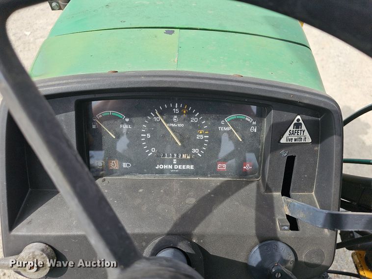 image for item EJ5999 2005 John Deere 5103 tractor