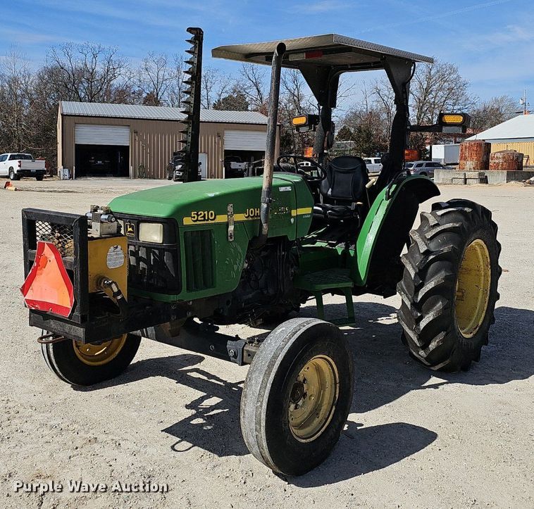 image for item EJ6000 2001 John Deere 5210 tractor