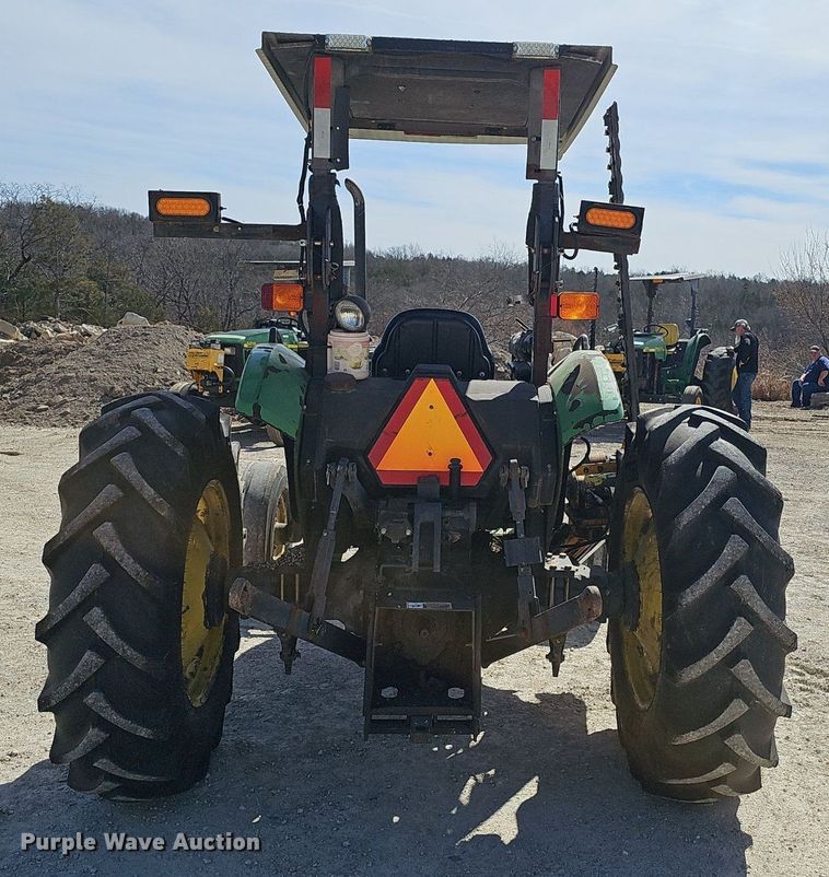 image for item EJ6000 2001 John Deere 5210 tractor