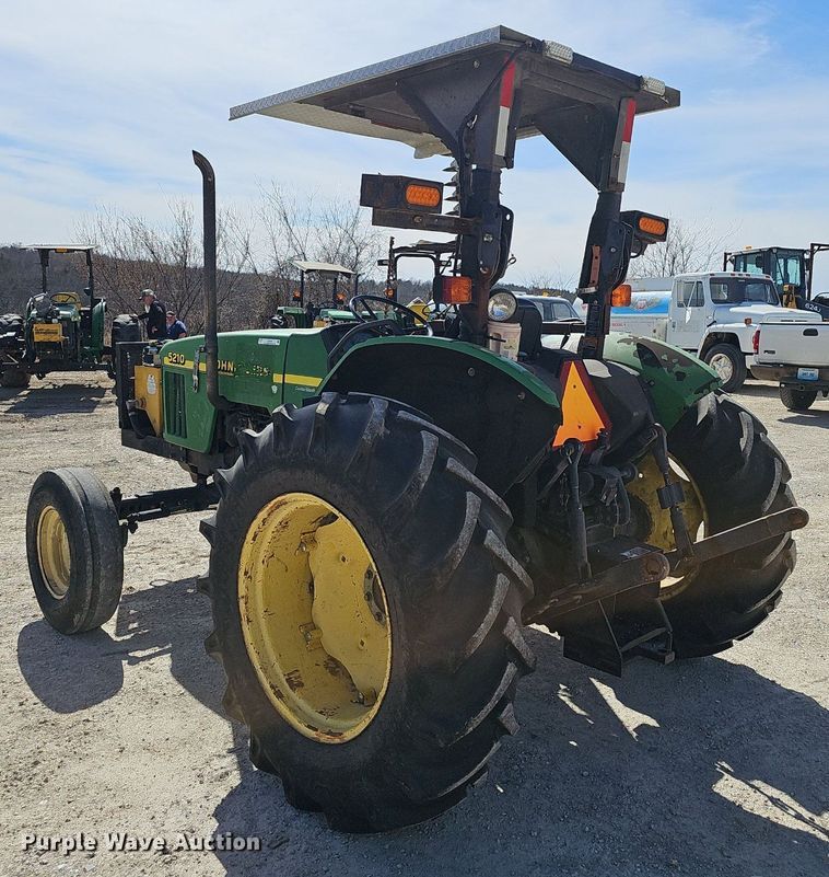 image for item EJ6000 2001 John Deere 5210 tractor