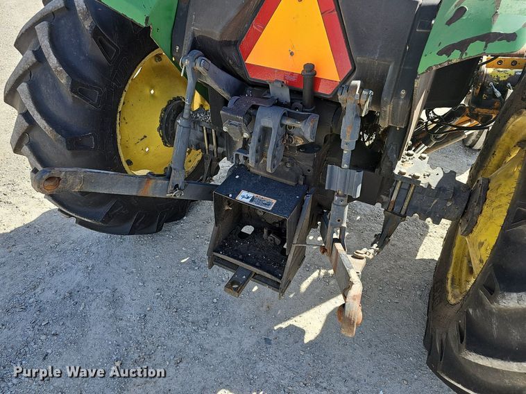 image for item EJ6000 2001 John Deere 5210 tractor