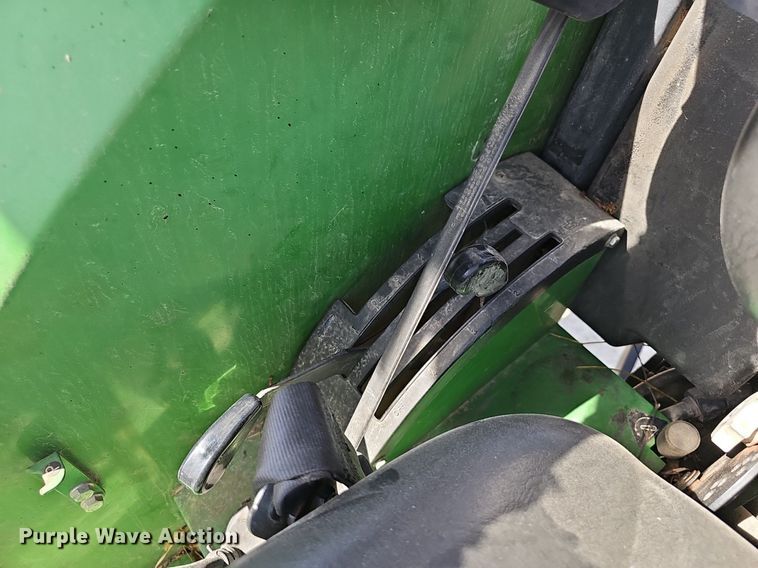 image for item EJ6000 2001 John Deere 5210 tractor