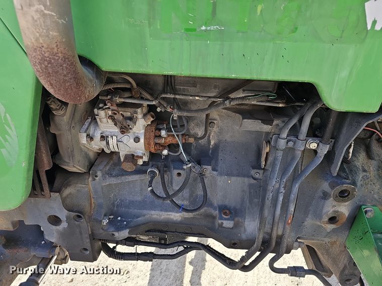 image for item EJ6000 2001 John Deere 5210 tractor