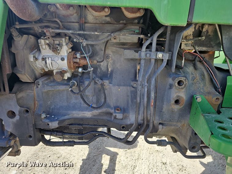 image for item EJ6000 2001 John Deere 5210 tractor