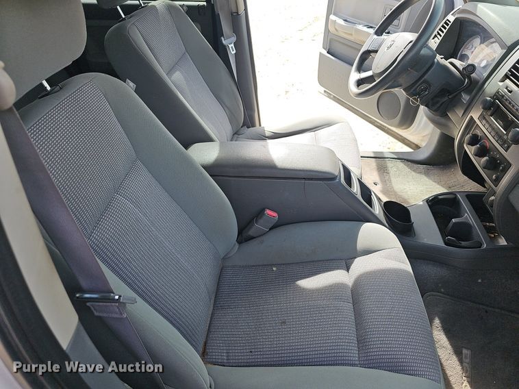 image for item EJ6001 2007 Dodge Dakota SLT Quad Cab pickup truck