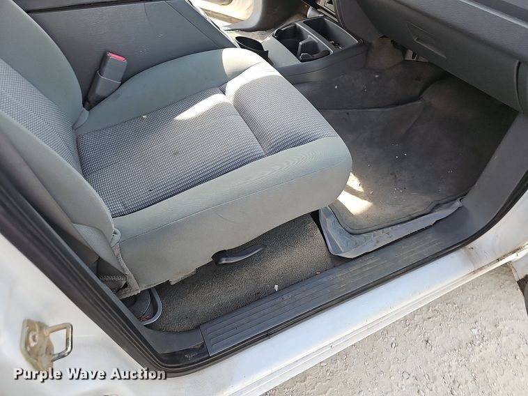 image for item EJ6001 2007 Dodge Dakota SLT Quad Cab pickup truck