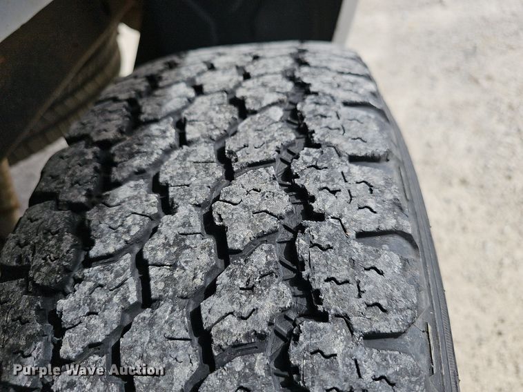 image for item EJ6001 2007 Dodge Dakota SLT Quad Cab pickup truck