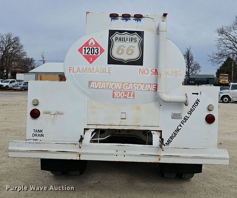 image for item EJ6003 1983 International 1754 fuel truck