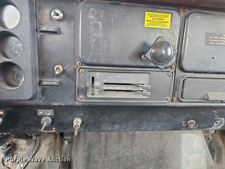 image for item EJ6003 1983 International 1754 fuel truck