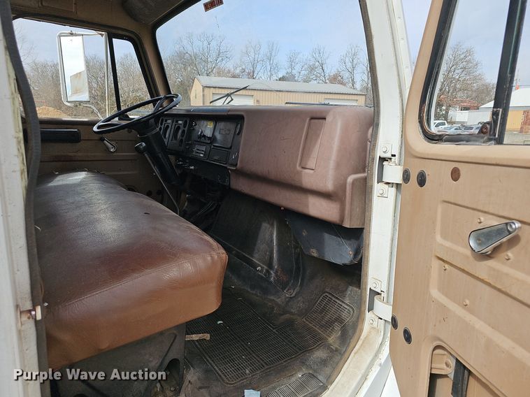 image for item EJ6003 1983 International 1754 fuel truck