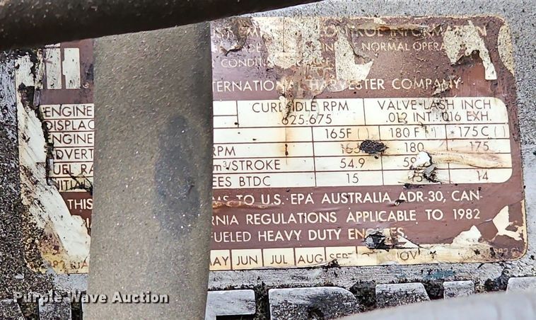 image for item EJ6003 1983 International 1754 fuel truck