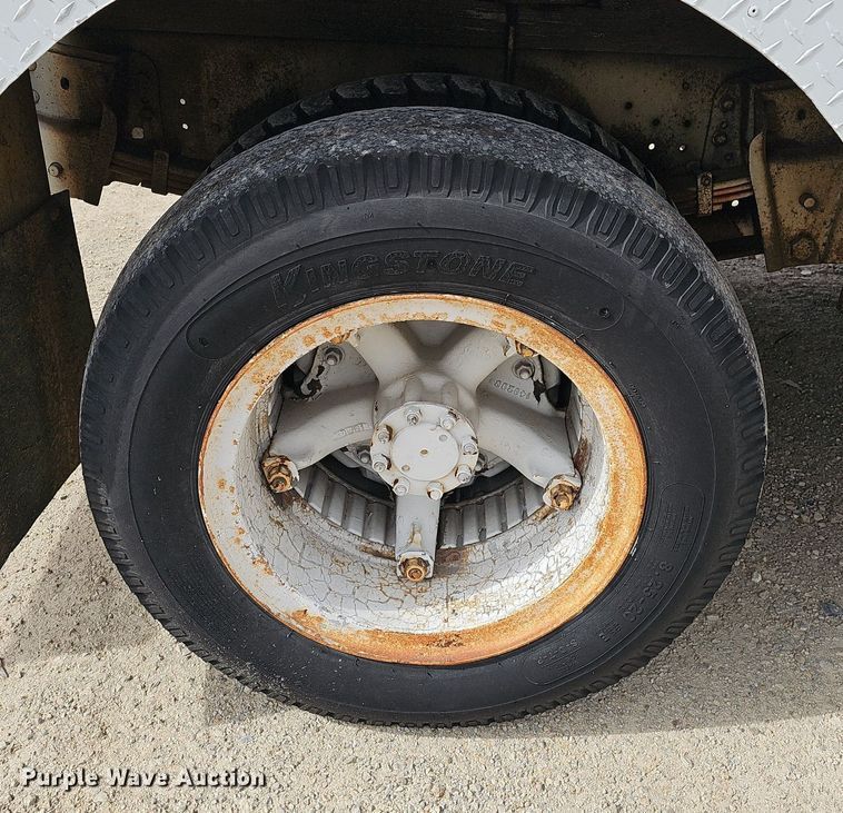 image for item EJ6003 1983 International 1754 fuel truck