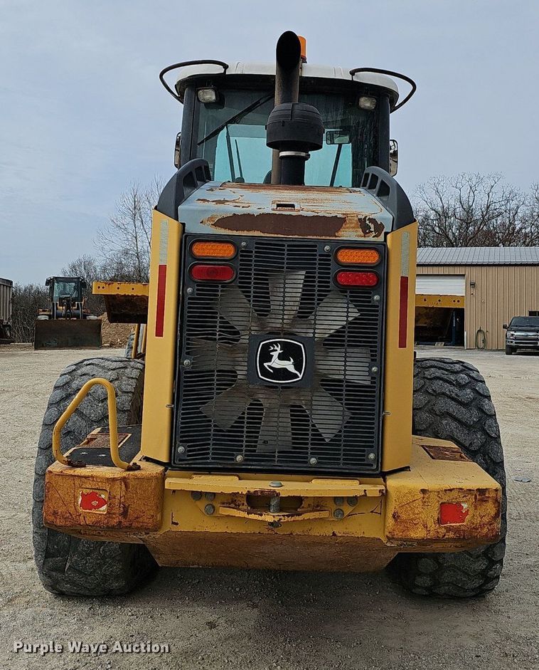 image for item EJ6004 2005 John Deere 624J wheel loader