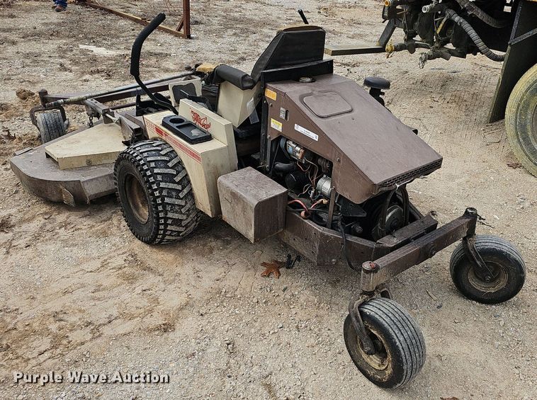 image for item EJ6005 Grasshopper  928D ZTR lawn mower