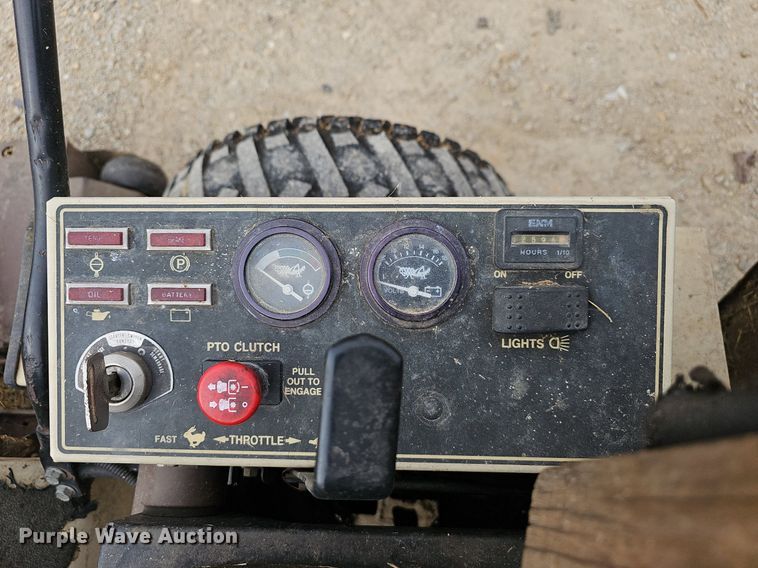 image for item EJ6005 Grasshopper  928D ZTR lawn mower