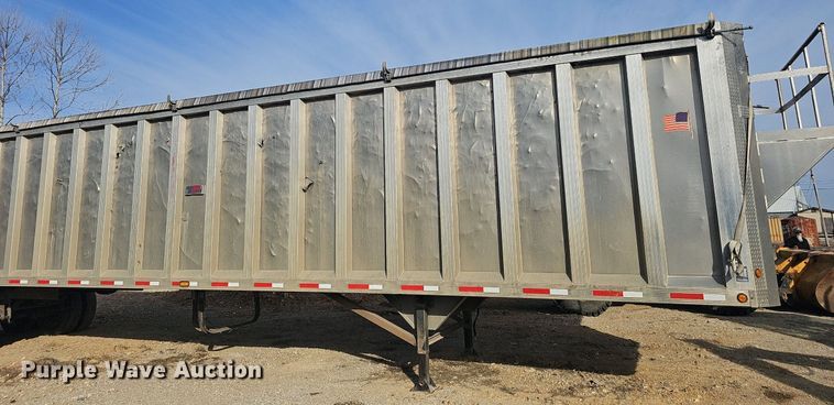 image for item EJ6007 2013 Travis Body 48FT. S/102 walking floor trailer