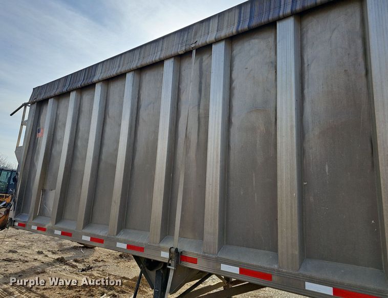 image for item EJ6007 2013 Travis Body 48FT. S/102 walking floor trailer