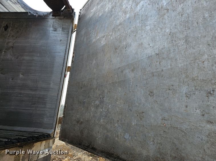 image for item EJ6007 2013 Travis Body 48FT. S/102 walking floor trailer