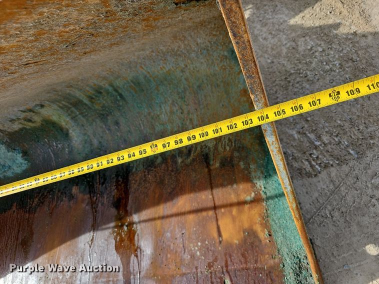 image for item EJ6008 2004 John Deere 624J wheel loader