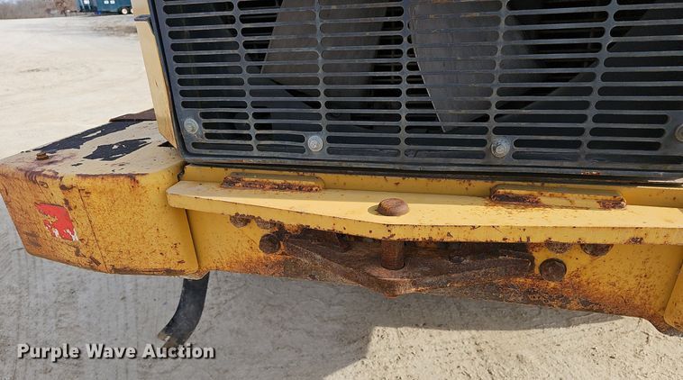 image for item EJ6008 2004 John Deere 624J wheel loader