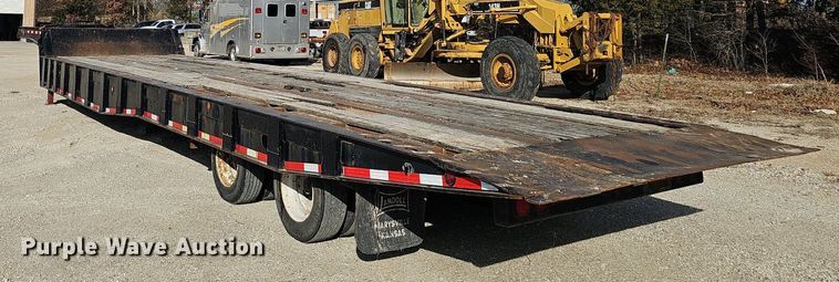 image for item EJ6009 1988 Landoll  drop deck trailer