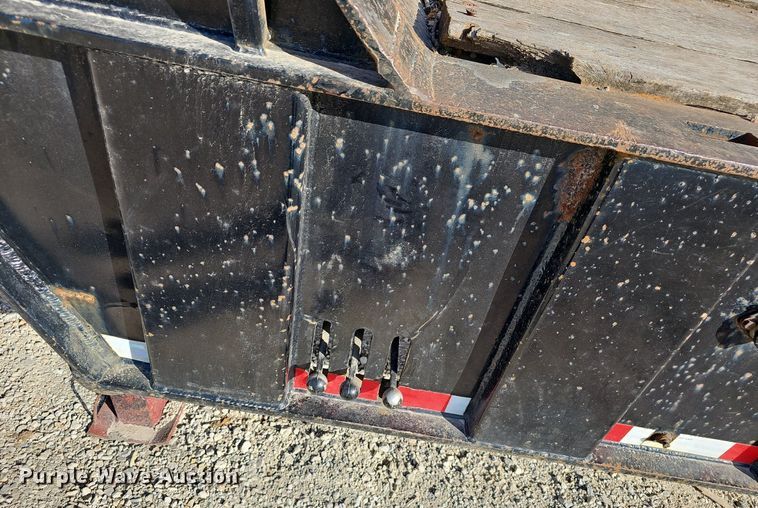 image for item EJ6009 1988 Landoll  drop deck trailer