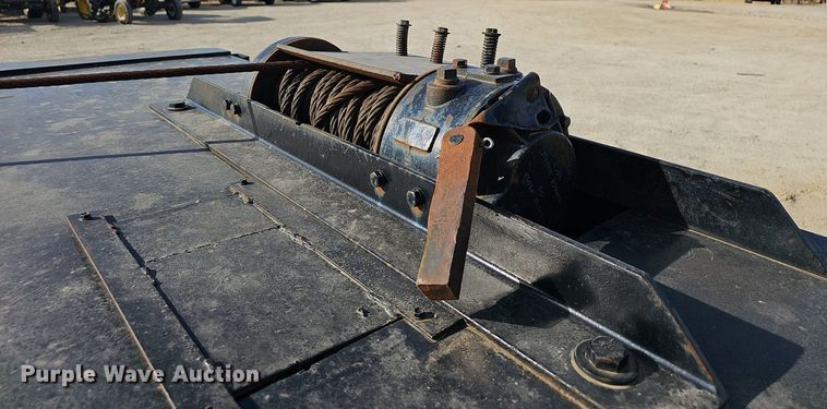 image for item EJ6009 1988 Landoll  drop deck trailer