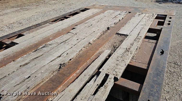 image for item EJ6009 1988 Landoll  drop deck trailer