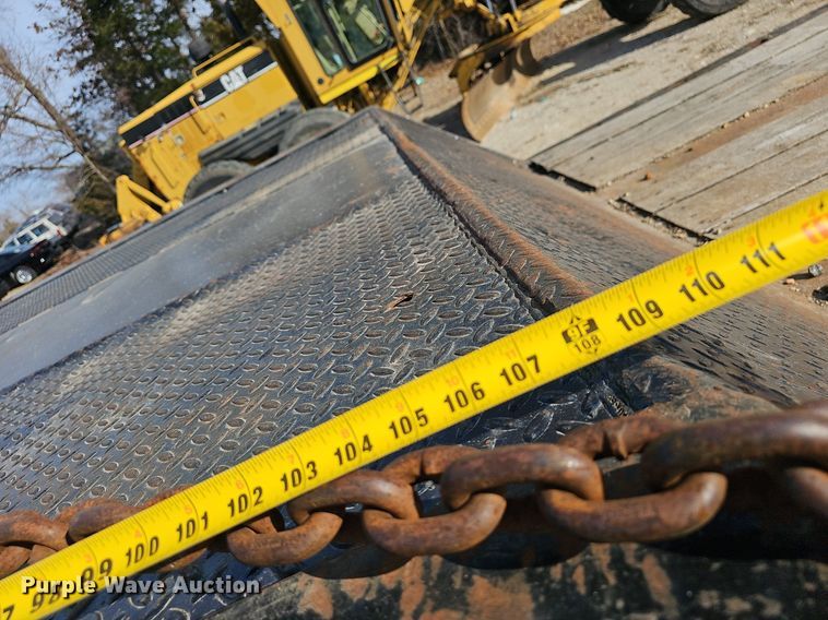 image for item EJ6009 1988 Landoll  drop deck trailer