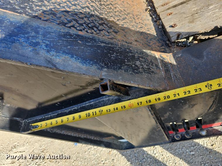 image for item EJ6009 1988 Landoll  drop deck trailer