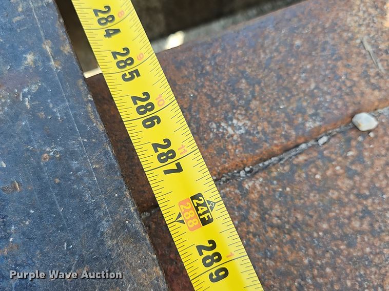 image for item EJ6009 1988 Landoll  drop deck trailer