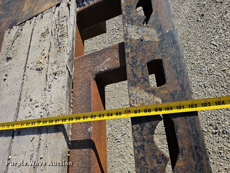 image for item EJ6009 1988 Landoll  drop deck trailer